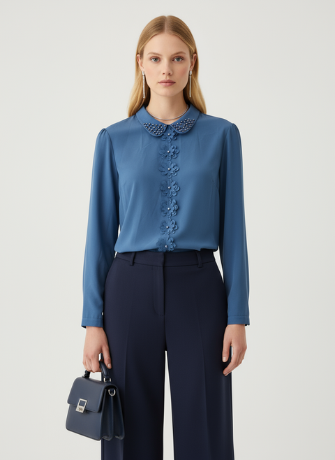 Petrol mavisi yakası taş detaylı bluz