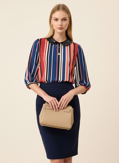 Çizgili yakası pul detaylı bluz