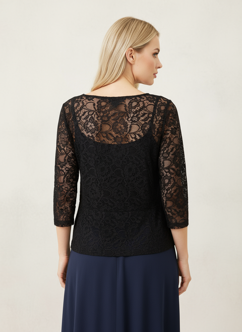 Üstü dantelli altı lacivert elbise