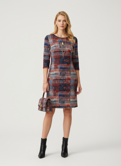 Kendinden desenli elbise