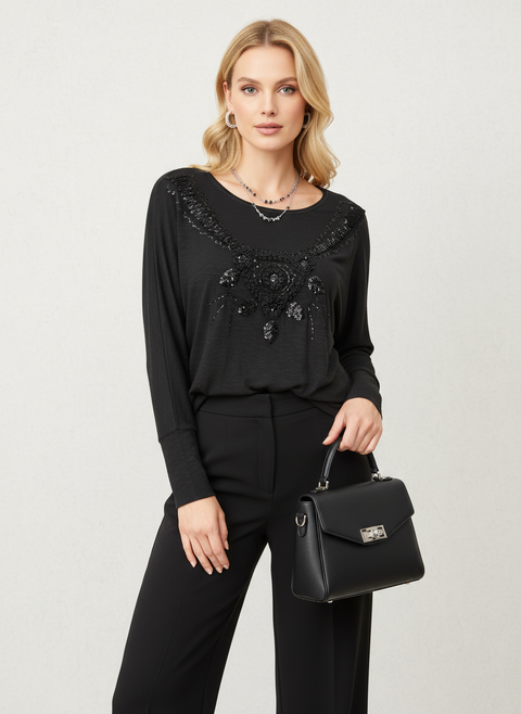 önü pul ve fırfır detaylı siyah bluz