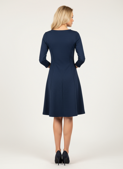 Lacivert v yaka elbise