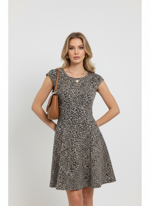 Leopar desenli arkası pencere detaylı elbise