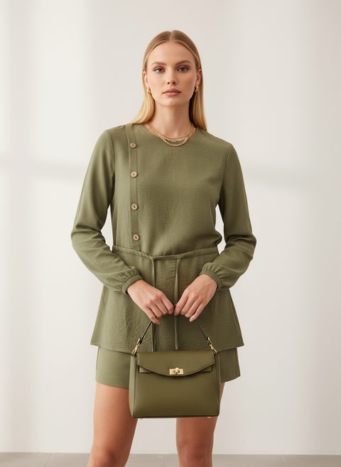 Düğme detaylı haki bluz