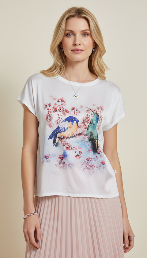 Kuş desenli yarım kol asimetrik kesim beyaz saten bluz