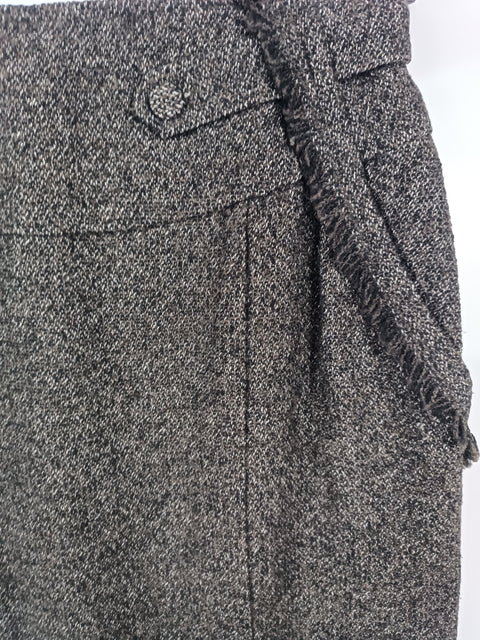 Püskül detaylı kaşe etek