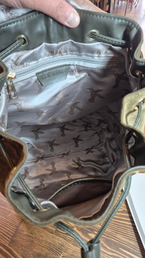 Haki süet-deri sırt çanta