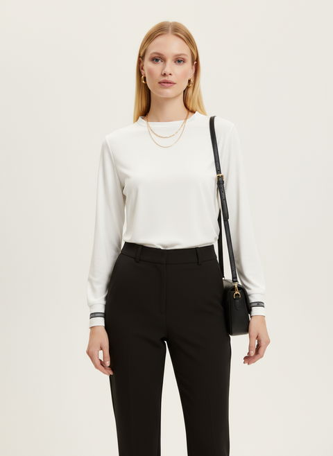 Kolu detaylı şifon beyaz bluz