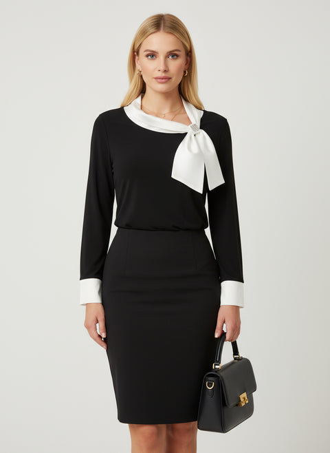 yakası fular ve taş detaylı kolları taş ve kurdela  detaylı siyah bluz