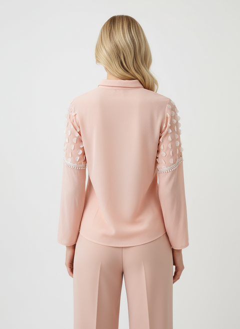 Pembe kolları pul detaylı bluz