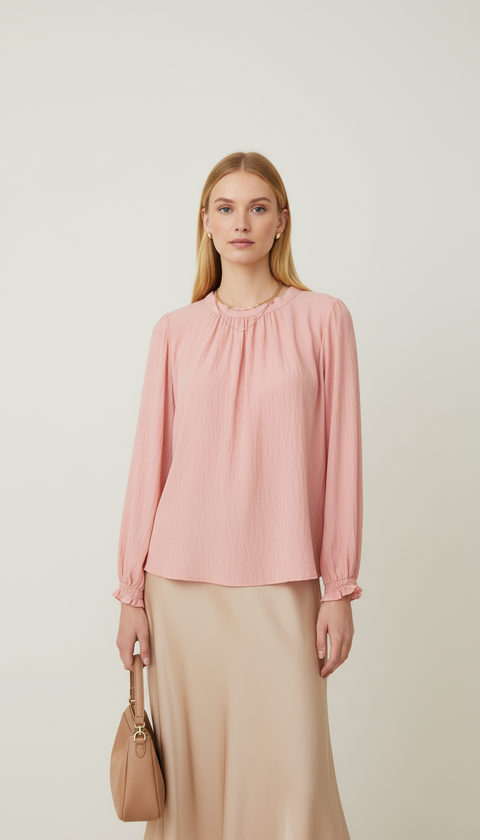 Kolları lastik detaylı uzun kol pembe bluz