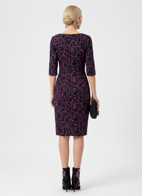 siyah çiçek desenli mor elbise