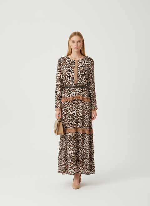 Kemerli leopar desenli elbise
