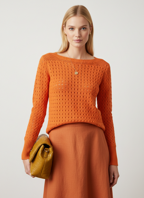 Delikli turuncu kazak