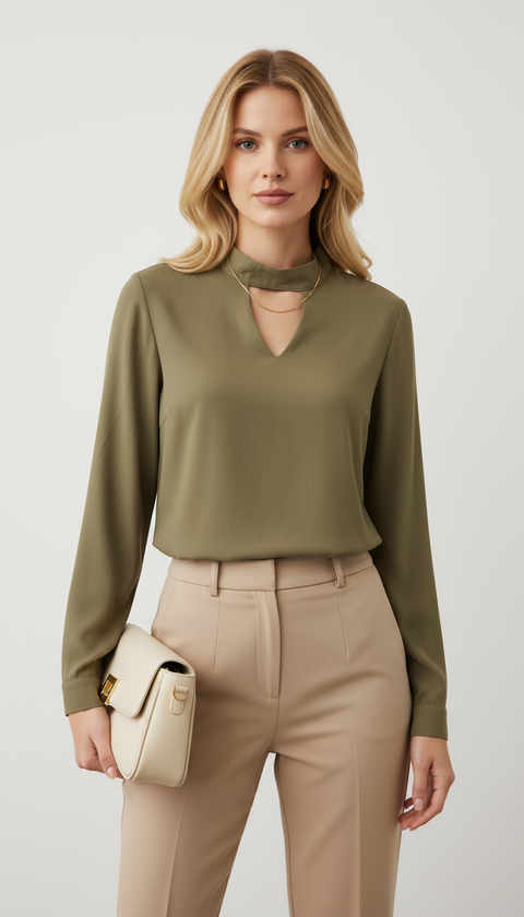 Önü pencere detaylı yeşil bluz